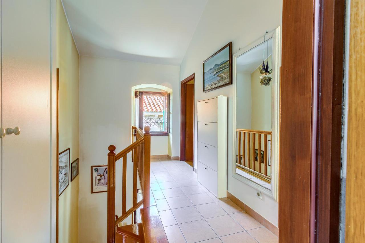 Apartment Old Stone House St Lawrence In The Heart Of Sibenik's Old Town Sibenik