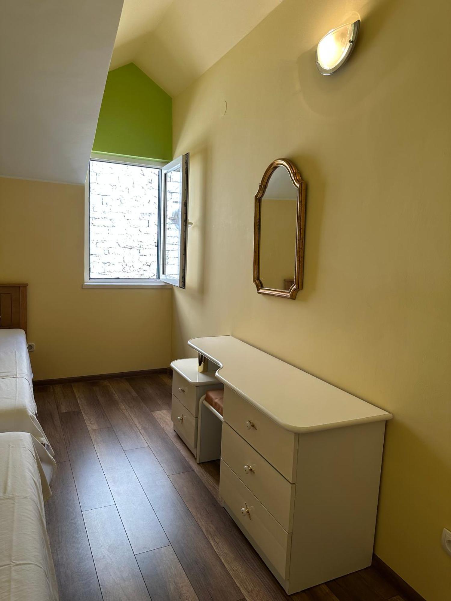 Old Stone House St Lawrence In The Heart Of Sibenik's Old Town Apartment Sibenik